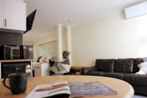 Marengo Beach Studio 4- Pet Friendly